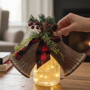💗💗💗Handcrafted Festive Holiday Mason Jar with Bells and Greenery
